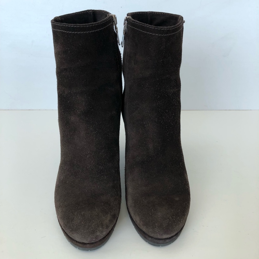 ♦️SOLD♦️PRADA Brown Suede Short Ankle Wedge Boots Sz 39 / 8.5 - Picture 4 of 16
